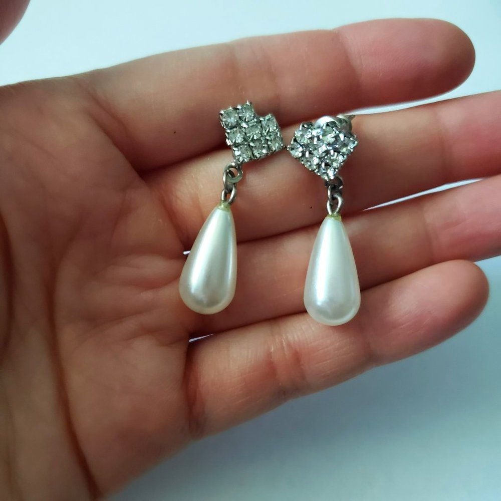 Classic VTG Jewel Dangle Pearl Earring